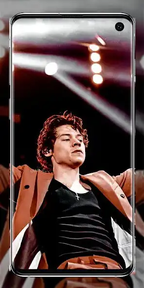 Play Harry Styles Wallpapers  and enjoy Harry Styles Wallpapers with UptoPlay