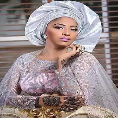 Play Hausa Henna Bridal Designs