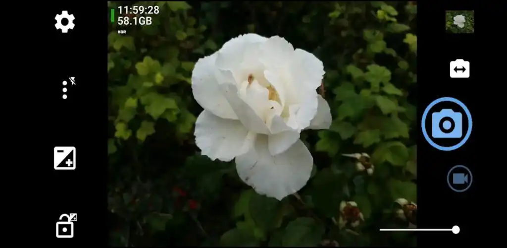 Play HD Camera - ultra HD Camera  and enjoy HD Camera - ultra HD Camera with UptoPlay