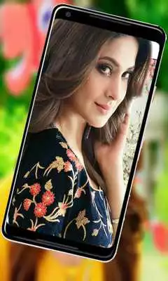Play HD Jennifer Winget Cute Wallpapers : Beauty Photos