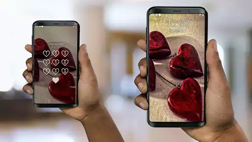 Play Heart lock screen  and enjoy Heart lock screen with UptoPlay