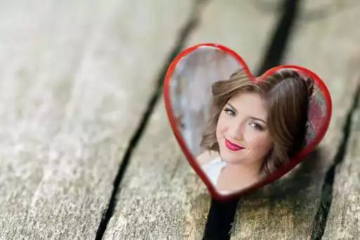 Play Heart Photo Frames