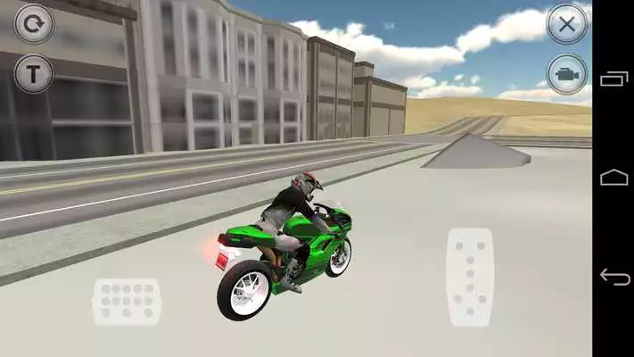 Play Heavy Motor Racer