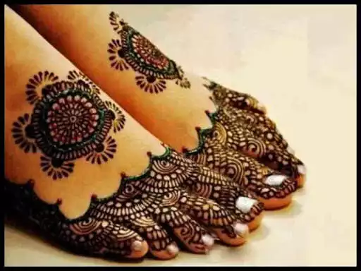 Play Henna Art Design as an online game Henna Art Design with UptoPlay