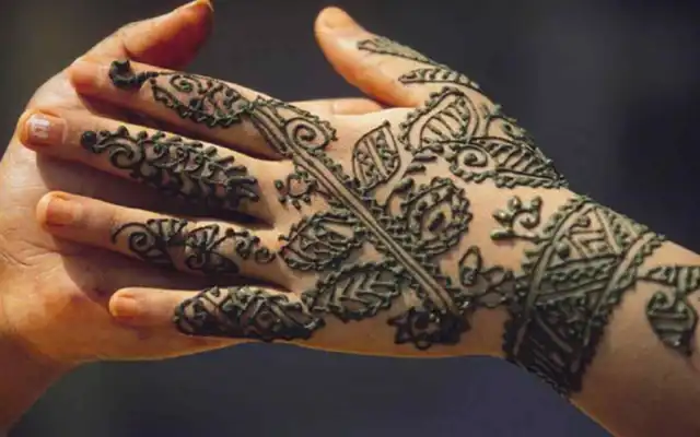 Play Henna Design Ideas