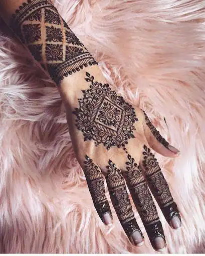 Play Henna Designs  and enjoy Henna Designs with UptoPlay