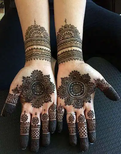 Play Henna Designs as an online game Henna Designs with UptoPlay