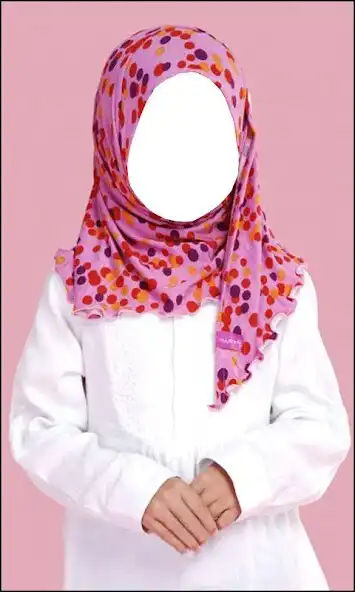 Play Hijab Kids Photo Suit as an online game Hijab Kids Photo Suit with UptoPlay