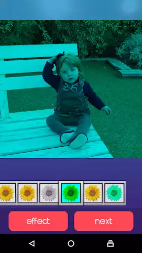 Play Hoarding Photo Frame as an online game Hoarding Photo Frame with UptoPlay