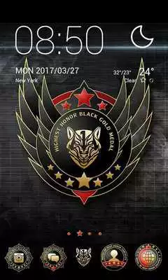 Play Honor Badge V Launcher Theme