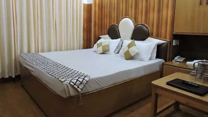 Play Hotel Chaman Palace