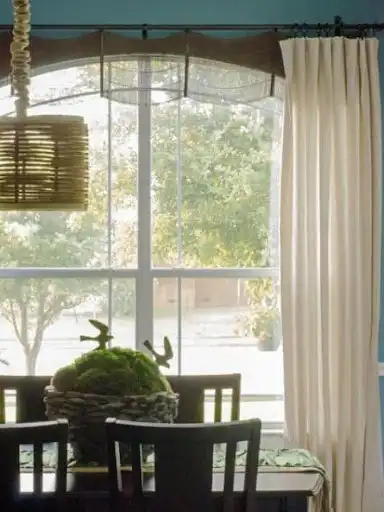 Play House Window Design as an online game House Window Design with UptoPlay