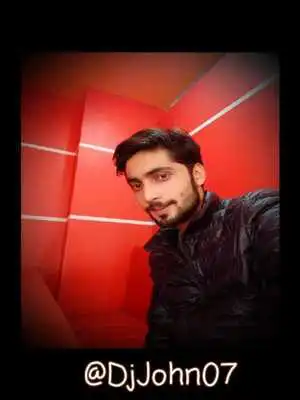 Play Hulaki - The Secure Messenger