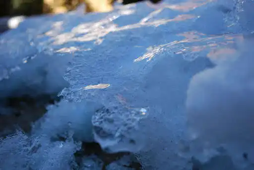 Play Ice 4K Wallpapers Auto Wallpaper Changer as an online game Ice 4K Wallpapers Auto Wallpaper Changer with UptoPlay