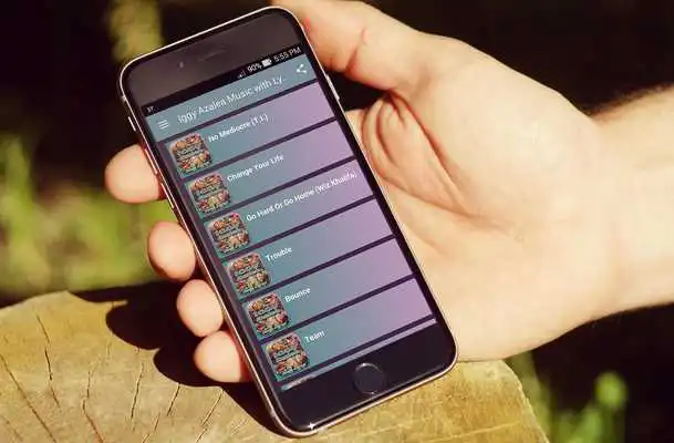 Play Iggy Azalea Music with Lyric