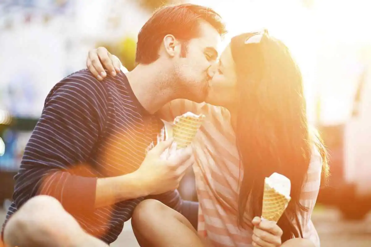 Play i love my husband image - love couple photo
