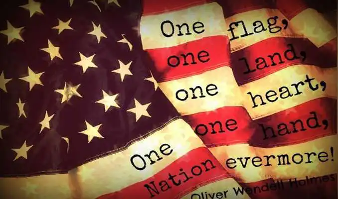 Play Independence Day Wallpaper