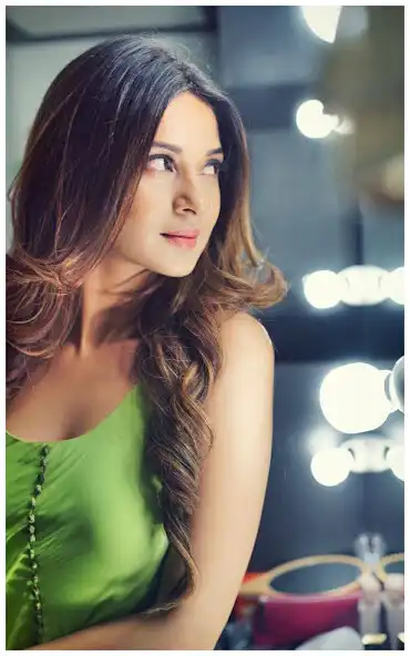 Play Indian Actor And Actress Photo as an online game Indian Actor And Actress Photo with UptoPlay