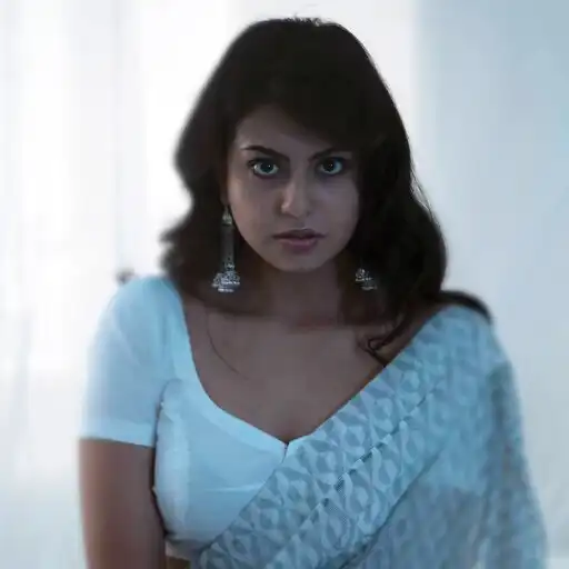 Play Indian Girls Saree -Wallpapers APK