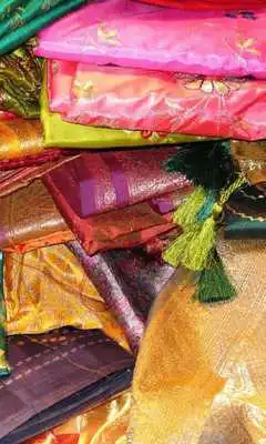 Play Indian Silk Wallpapers