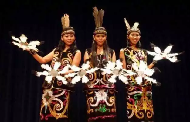 Play Indonesian Culture