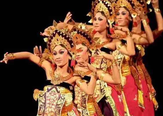 Play Indonesian Culture