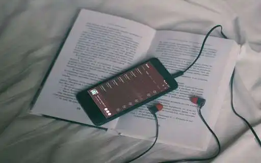 Play InPhone Music Player: Full MP3 & Audio Player  and enjoy InPhone Music Player: Full MP3 & Audio Player with UptoPlay