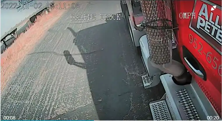 Play Instinct Driver Assist  and enjoy Instinct Driver Assist with UptoPlay