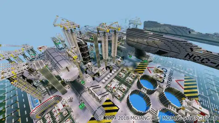 Play Interstellar spaceships base. MCPE Map