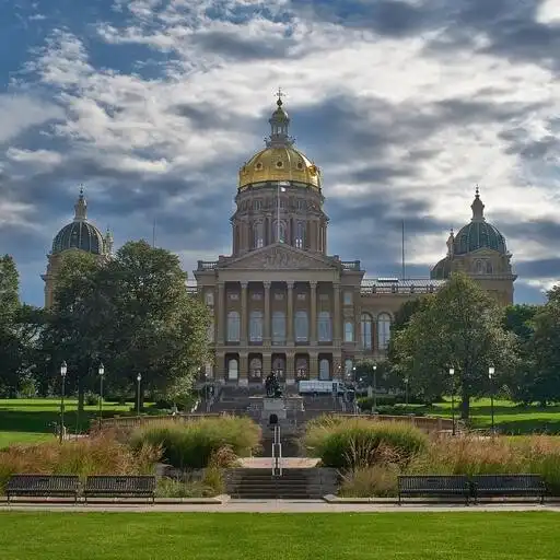 Play Iowa Wallpaper HD APK Play Iowa Wallpaper HD APK