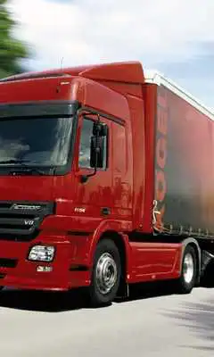 Play Jigsaw Mercedes Benz Actros
