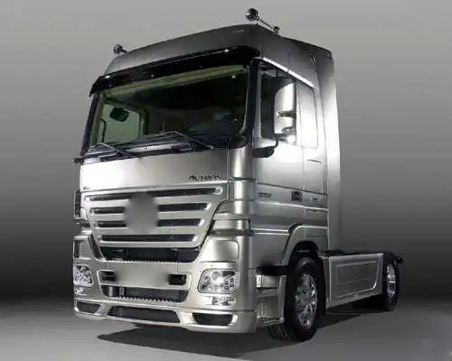 Play Jigsaw Mercedes Benz Actros