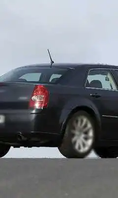 Play Jigsaw Puzzle Chrysler 300C SRT8
