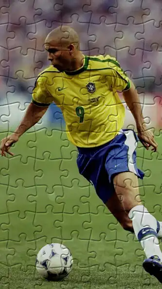 Play Jigsaw Puzzle Ronaldo as an online game Jigsaw Puzzle Ronaldo with UptoPlay