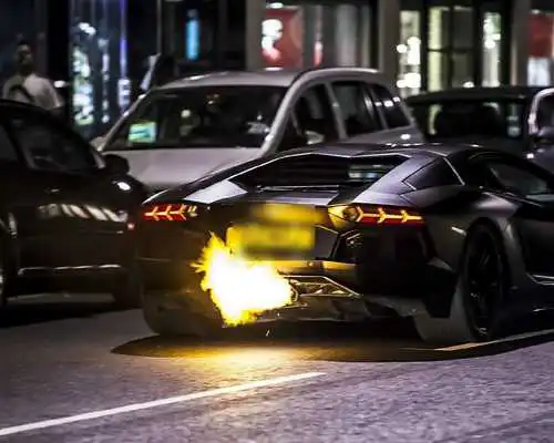 Play Jigsaw Puzzles Cars Lamborghini