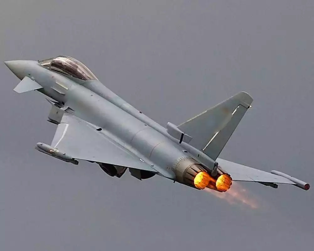 Play Jigsaw Puzzles Fighters