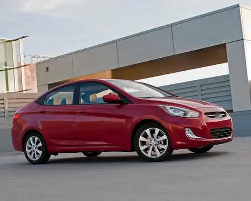Play Jigsaw Puzzles Hyundai Accent