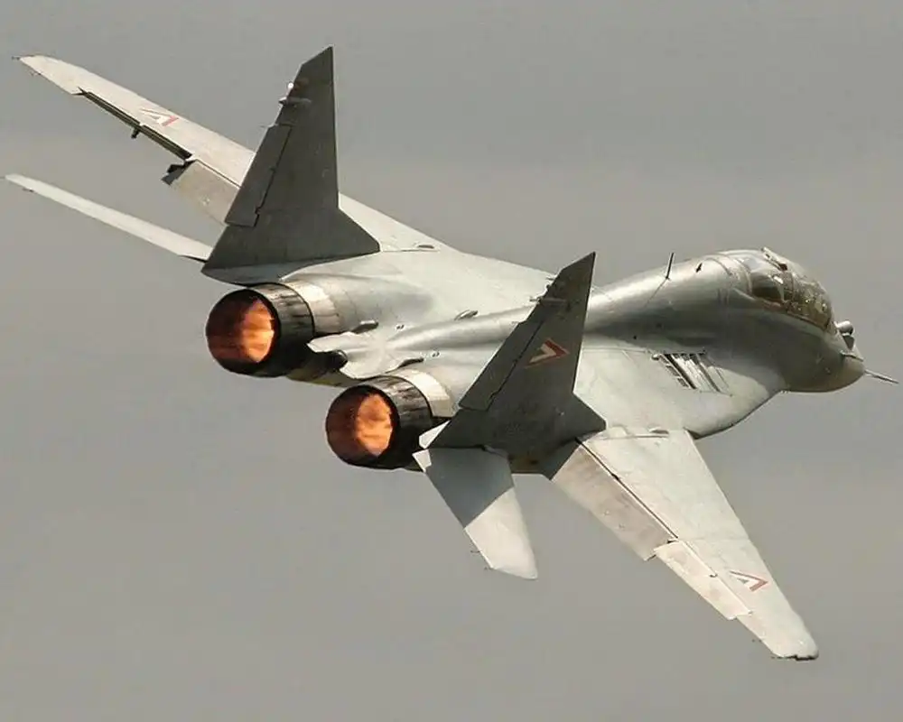 Play Jigsaw Puzzles MIG 29 AirCraft