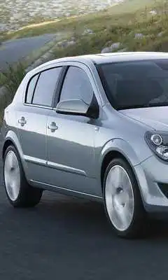 Play Jigsaw Puzzles Opel Astra