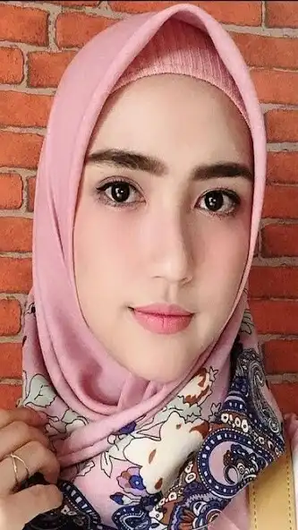 Play Jilbab Cantik Fake Video Call as an online game Jilbab Cantik Fake Video Call with UptoPlay
