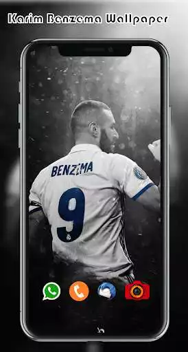 Play Karim Benzema Wallpaper