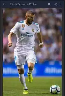 Play Karim Benzema Wallpaper