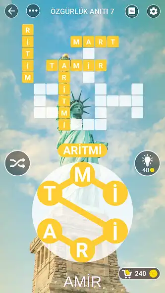 Play Kelime Gezmece as an online game Kelime Gezmece with UptoPlay