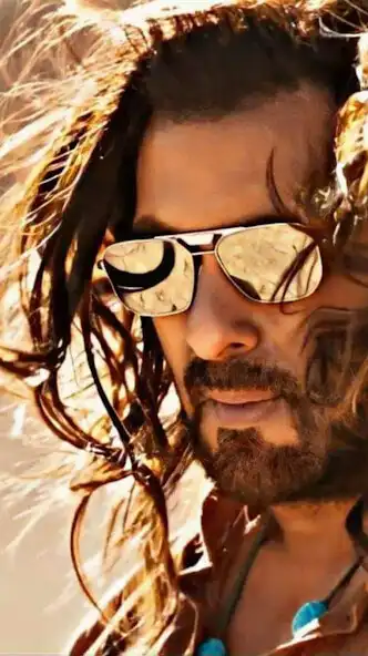 Play kisi ka bhai kisi ki jaan wall  and enjoy kisi ka bhai kisi ki jaan wall with UptoPlay