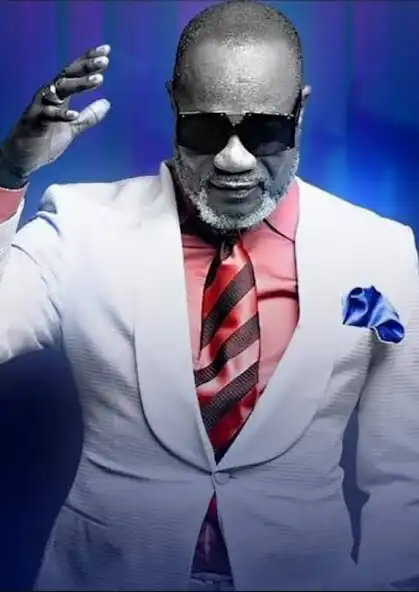 Play koffi Olomide ft Fally Ipupa as an online game koffi Olomide ft Fally Ipupa with UptoPlay