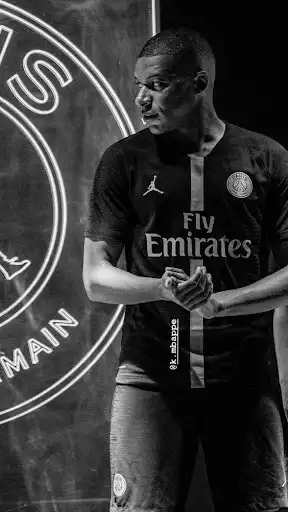 Play Kylian Mbappe Wallpapers as an online game Kylian Mbappe Wallpapers with UptoPlay