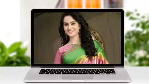 Play Laptop Photo Frames