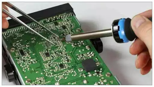Play Learn electronica easily as an online game Learn electronica easily with UptoPlay