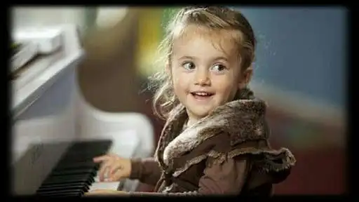 Play Learning to play the piano easy. Piano Course  and enjoy Learning to play the piano easy. Piano Course with UptoPlay