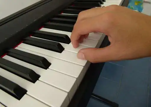 Play Learn piano from scratch. Online piano lessons  and enjoy Learn piano from scratch. Online piano lessons with UptoPlay